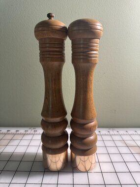 Vintage Nasco Japan Wood Salt & Pepper Shakers Brass Base MCM